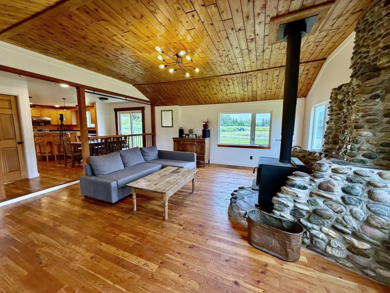 Living room through to the kitchen