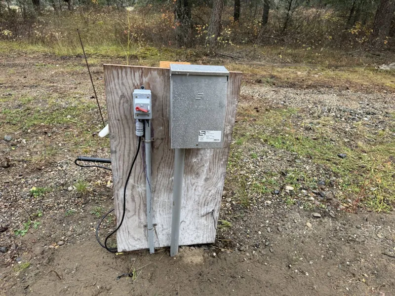 The power hookup post
